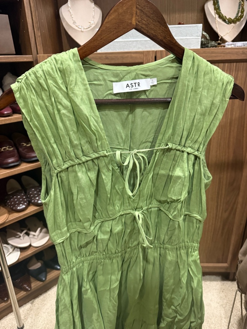 ASTR Alexandria Shirred Tiered Midi Dress - Picture 6 of 7